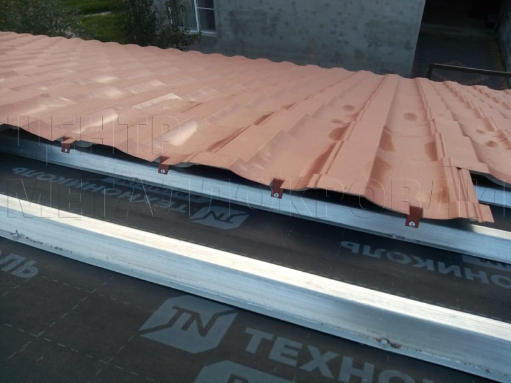 Металлочерепица Геркулес 8004 терракотовый Стальной Бархат от Центра Металлокровли в Воронеже